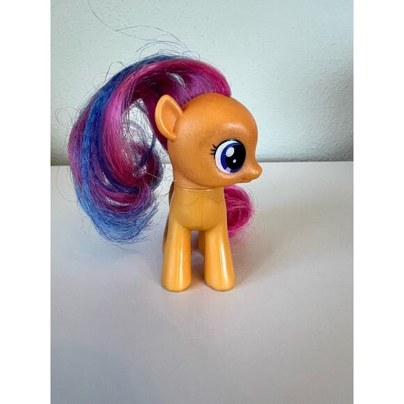 My Little Pony MLP G4 Scootaloo Cutie Mark Crusader Brushable Rainbow 2010 - Picture 4 of 6